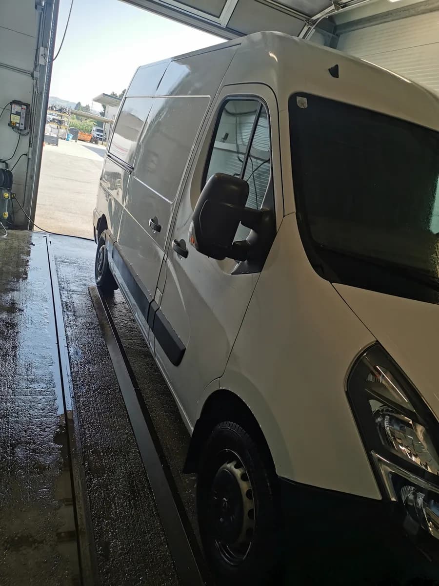 Opel Movano