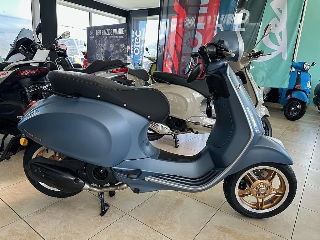 Vespa Primavera
