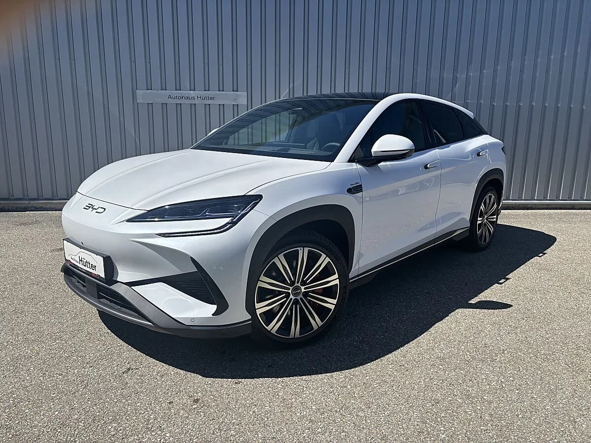 BYD Sealion 7