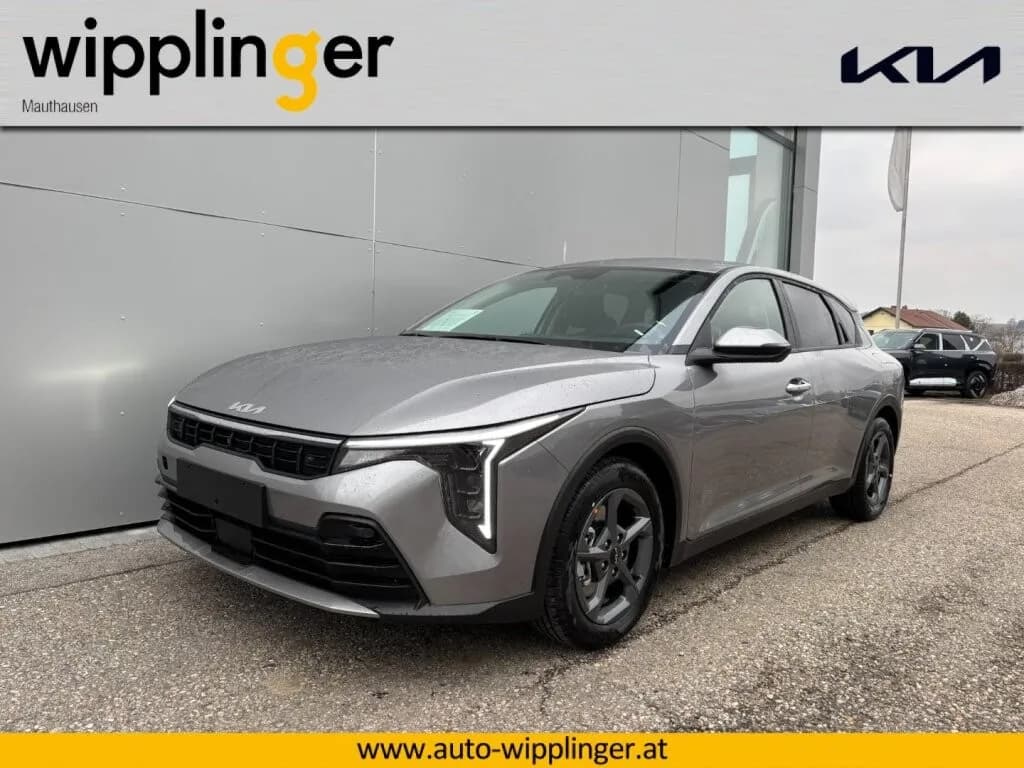 KIA K4