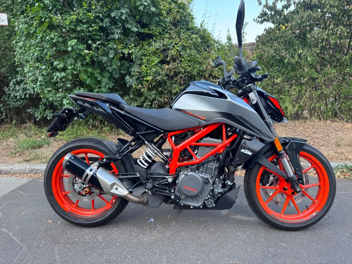 KTM Duke