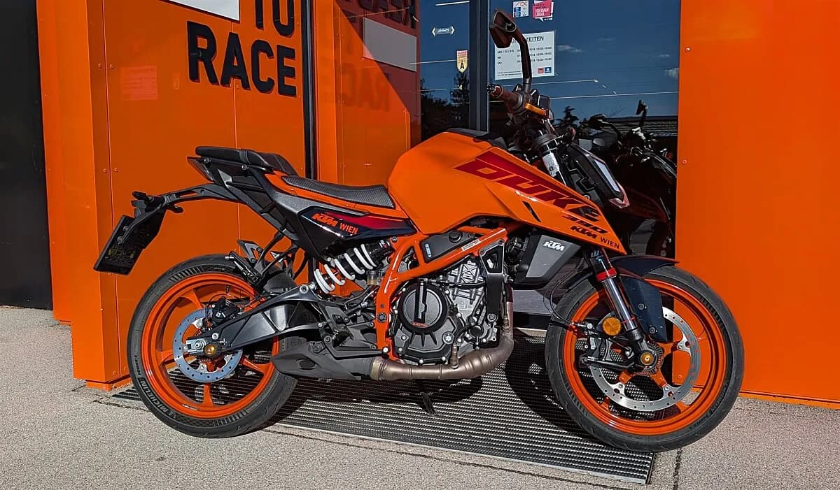 KTM 390