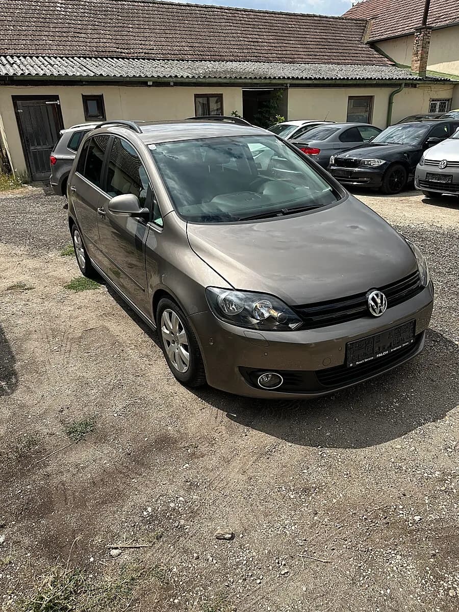 VW Golf