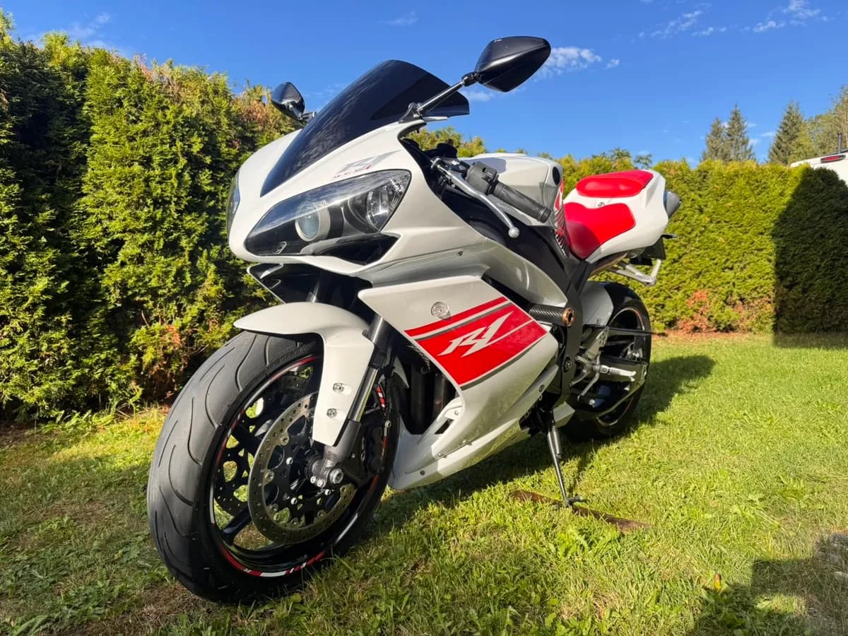 Yamaha YZF