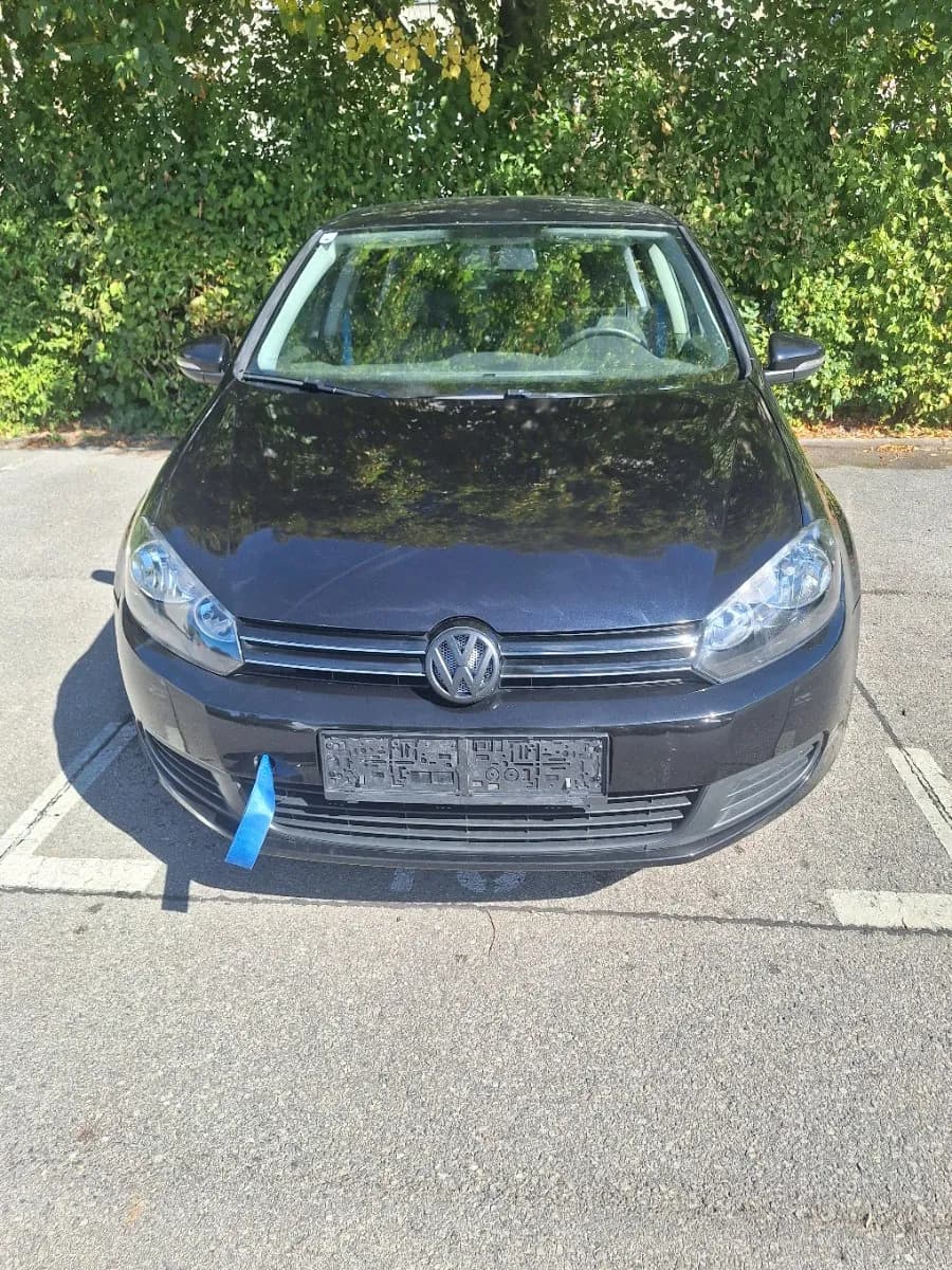 VW Golf