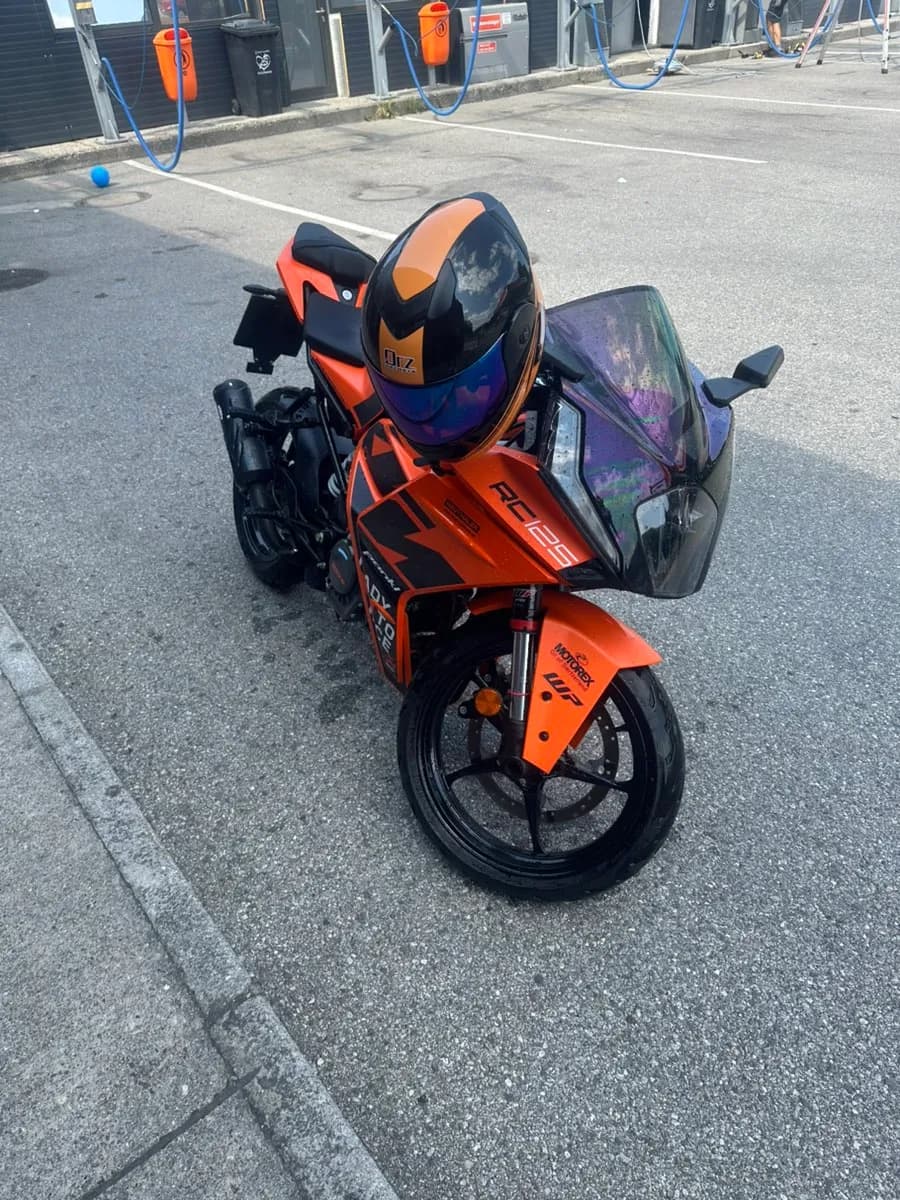 KTM RC