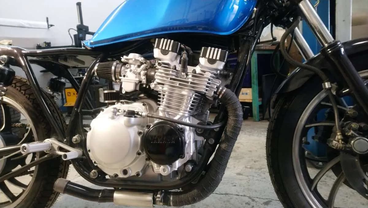 Yamaha XJ