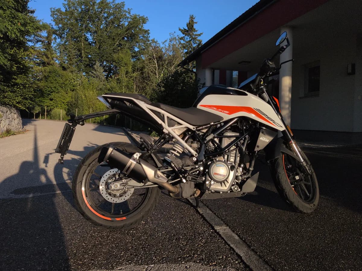 KTM 390