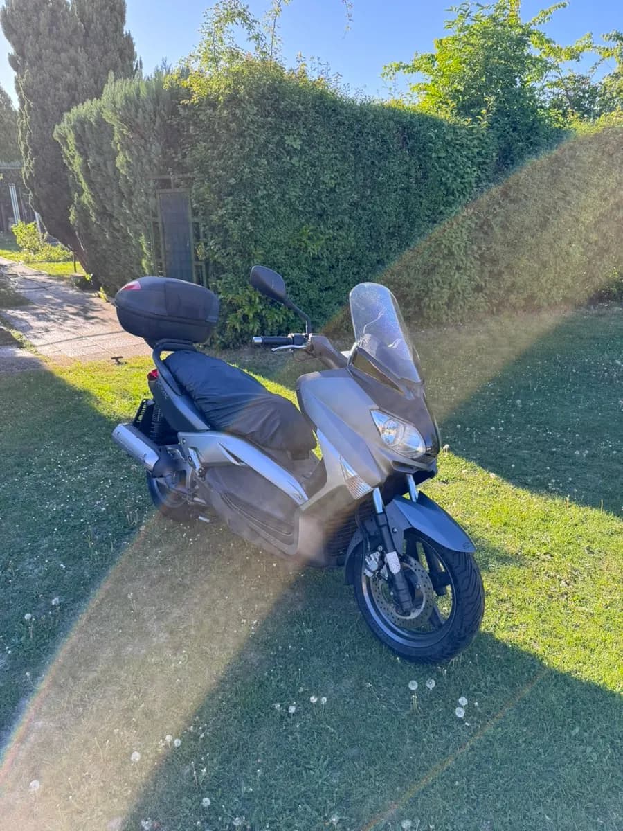 Yamaha X-Max