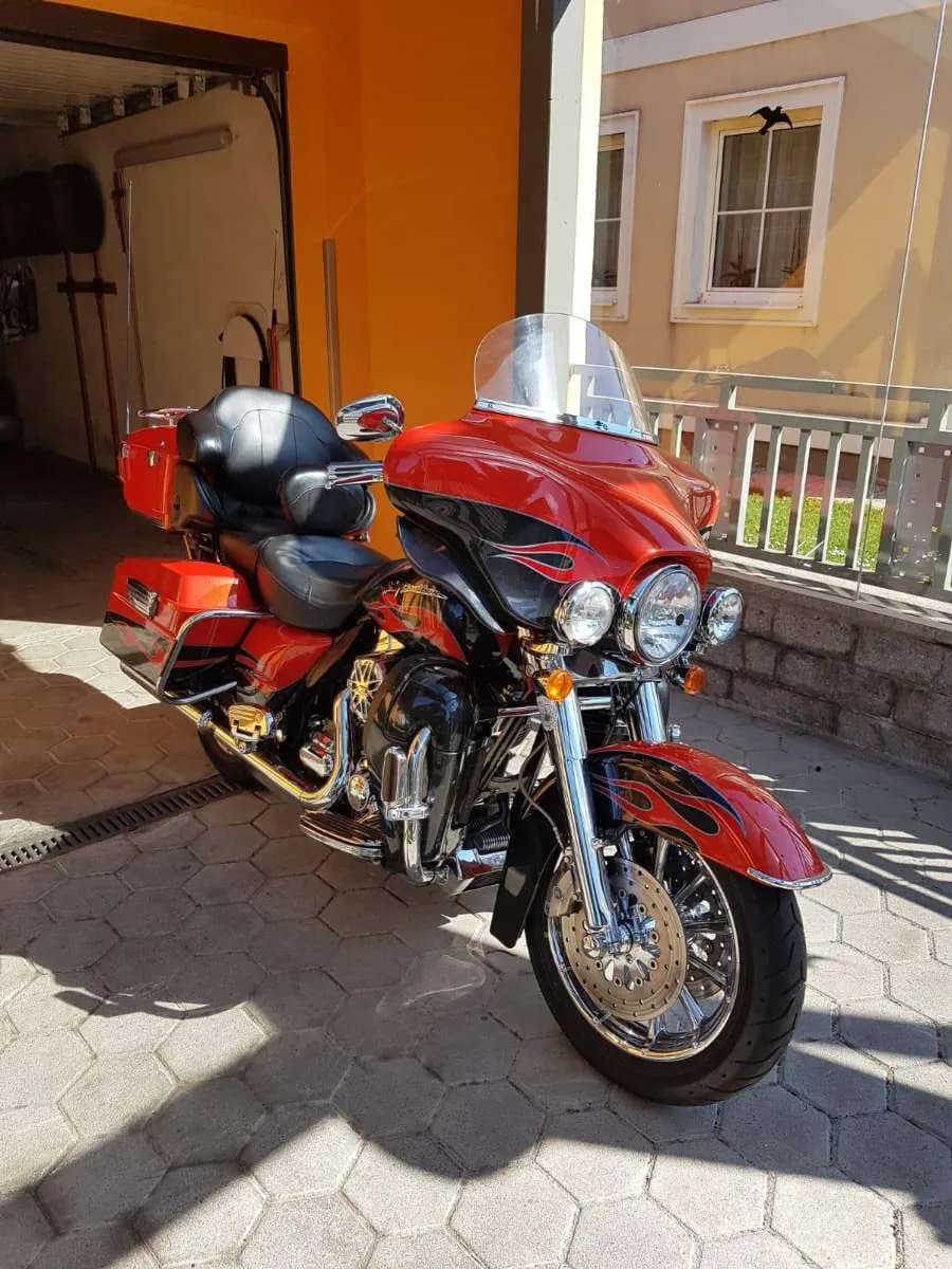 Harley-Davidson CVO