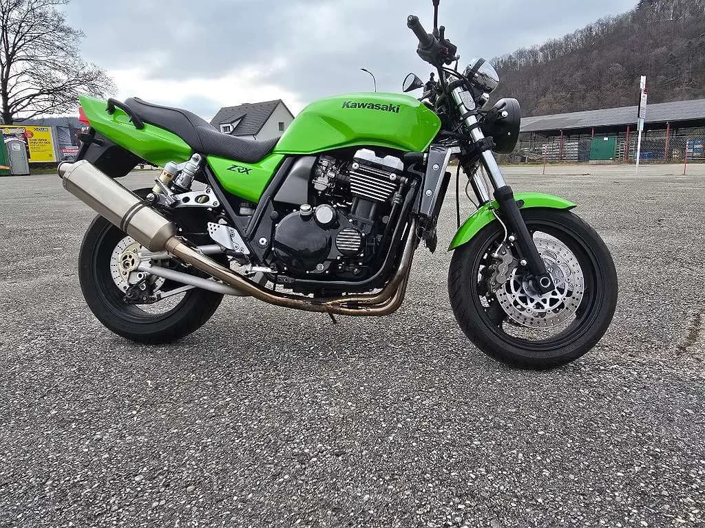 Kawasaki ZRX