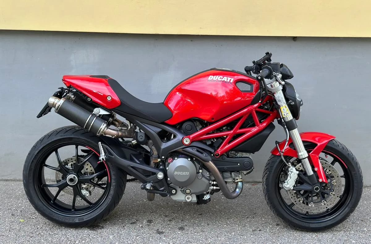 Ducati Monster