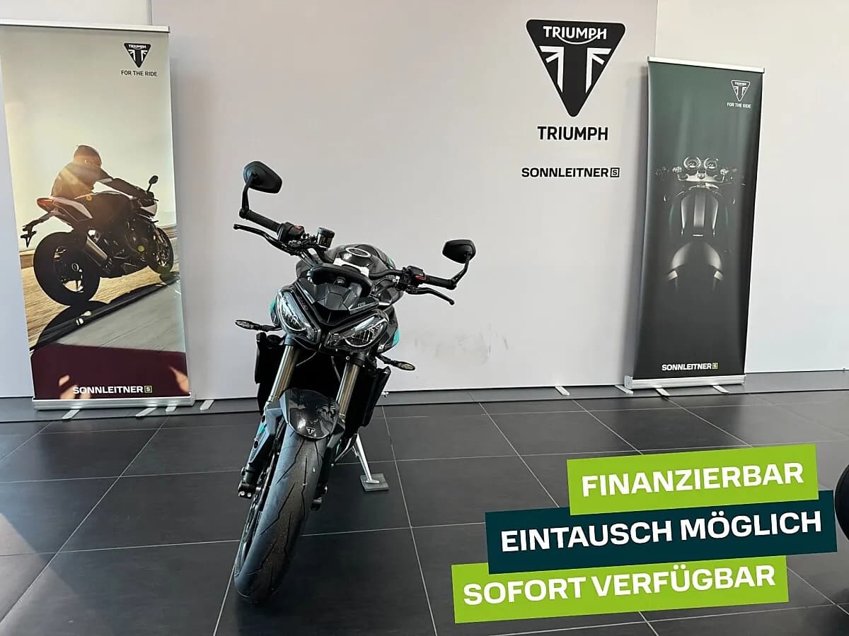 Triumph Street Triple