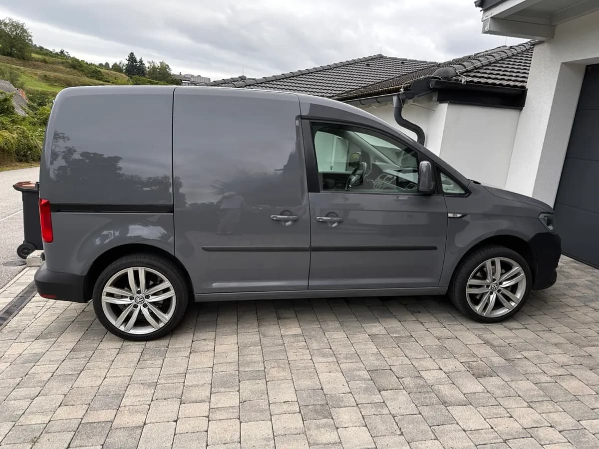 VW Caddy