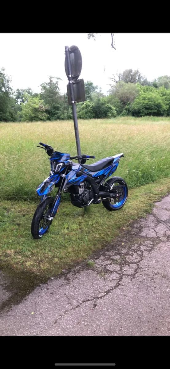Aprilia SX