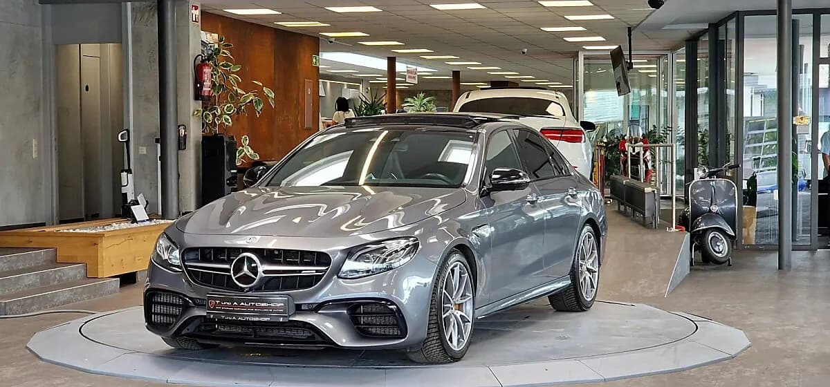 Mercedes-Benz E-Klasse
