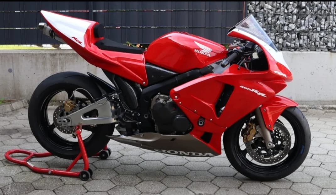 Honda CBR
