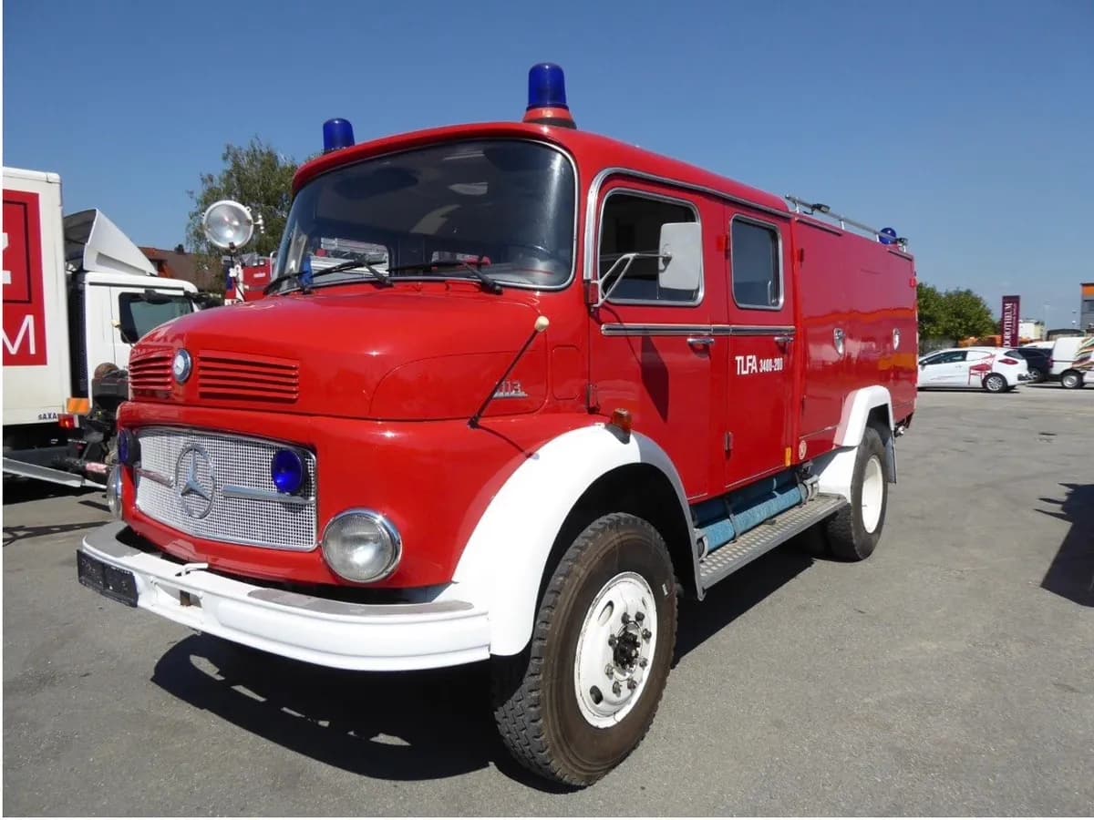 Mercedes-Benz 1113 B / 36