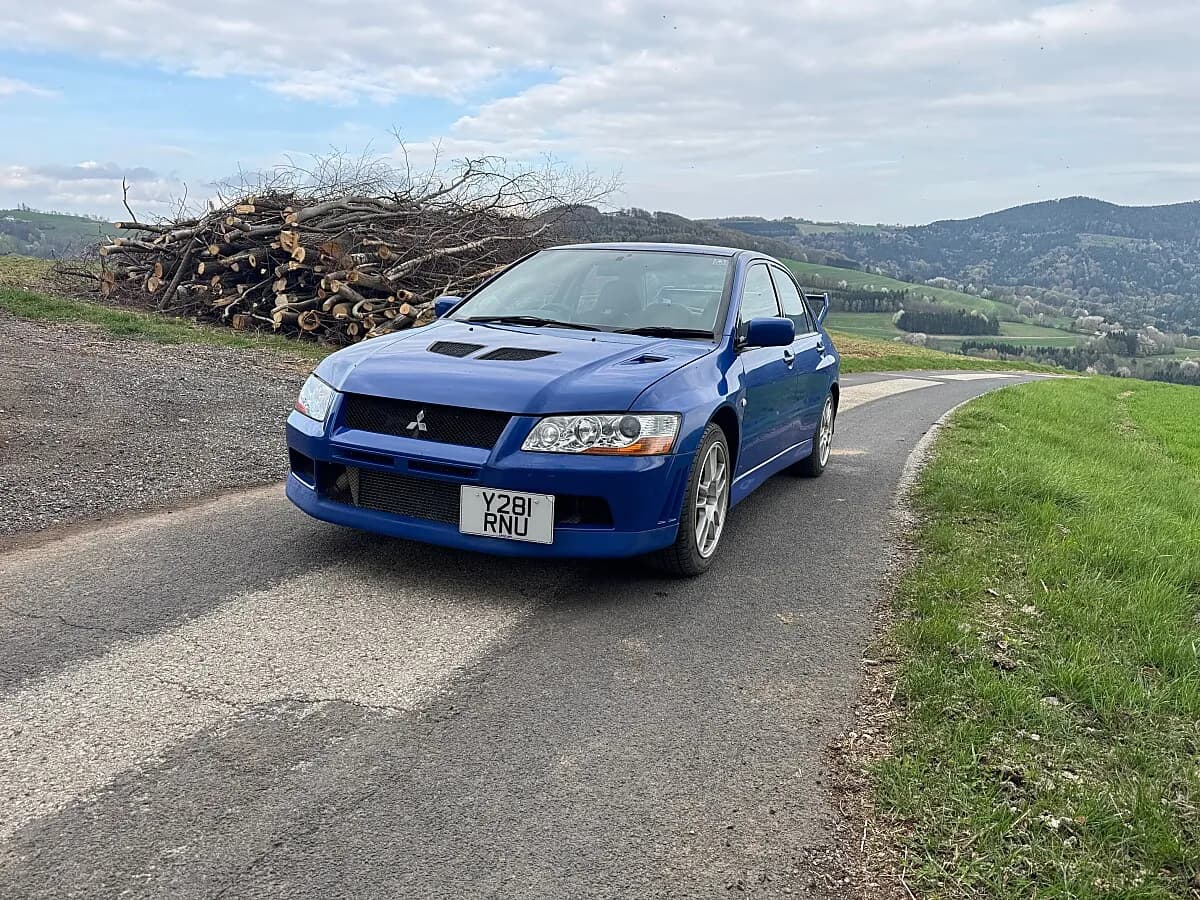 Mitsubishi Lancer