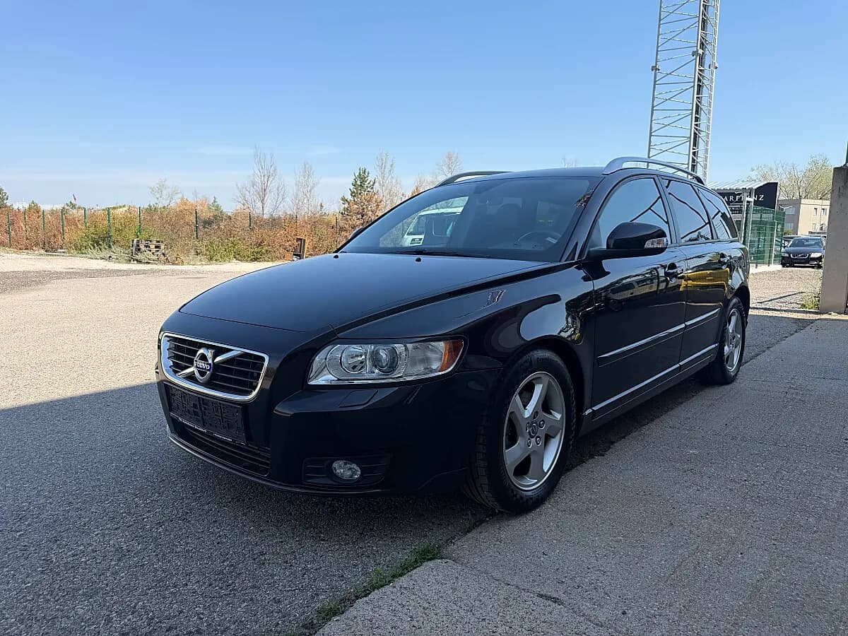 Volvo V50