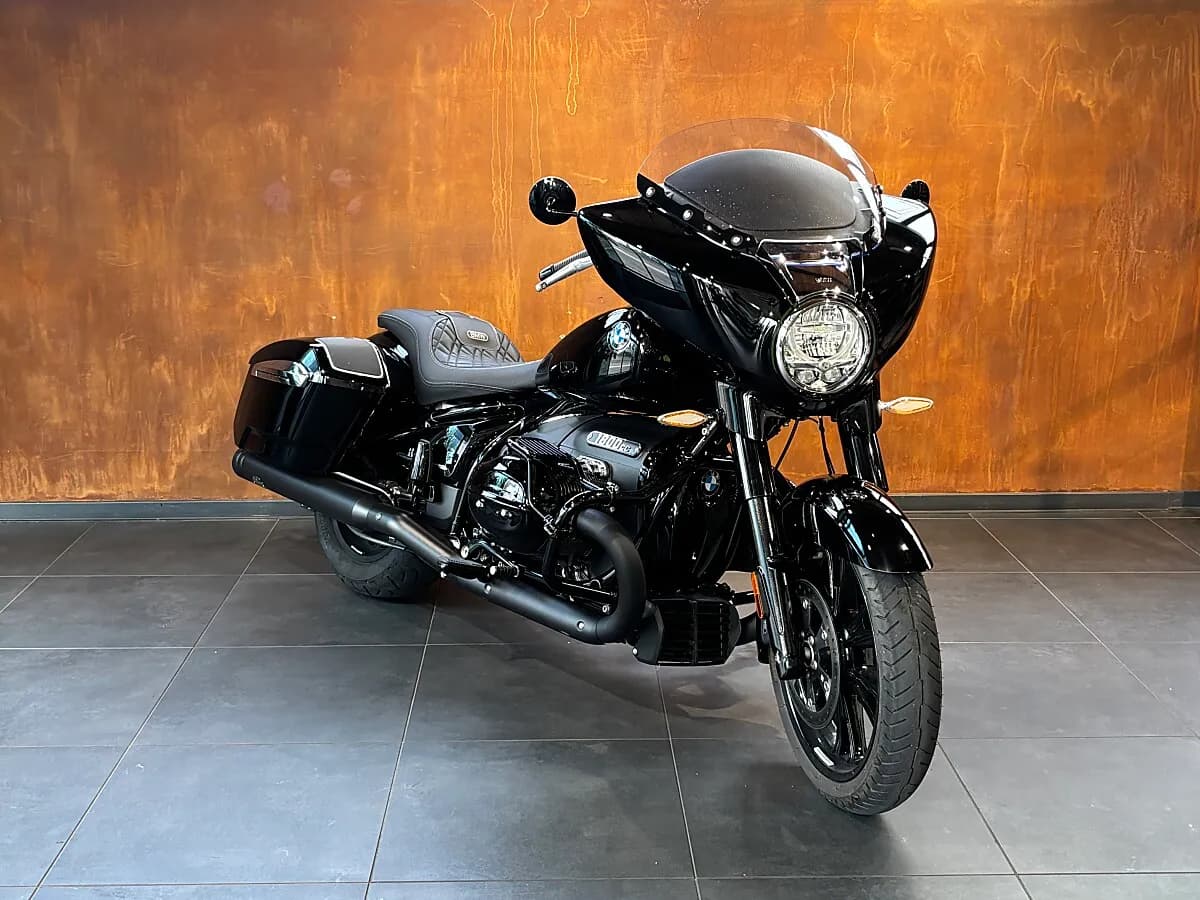 BMW R 18