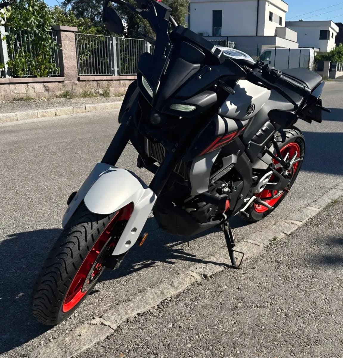 Yamaha MT