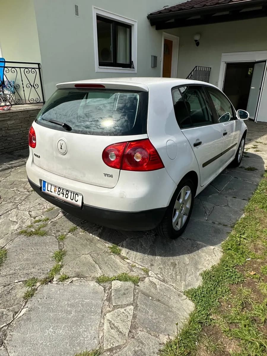 VW Golf