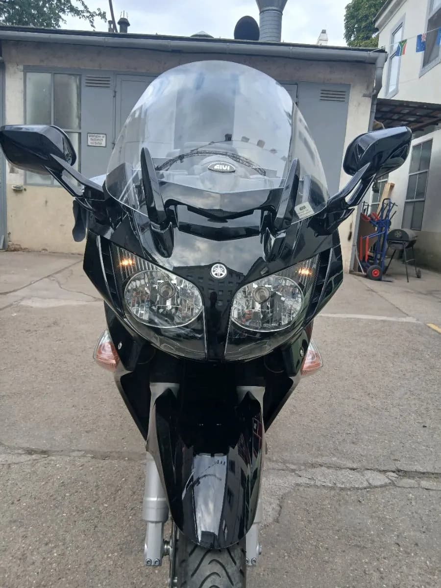 Yamaha FJR