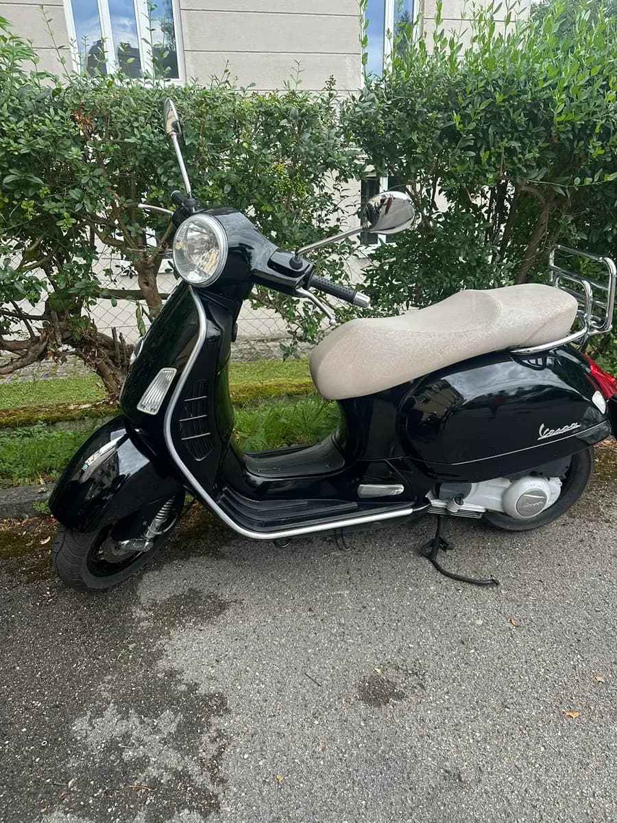 Piaggio GTS