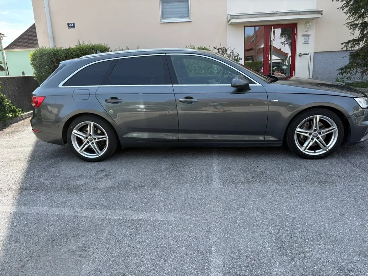 Audi A4