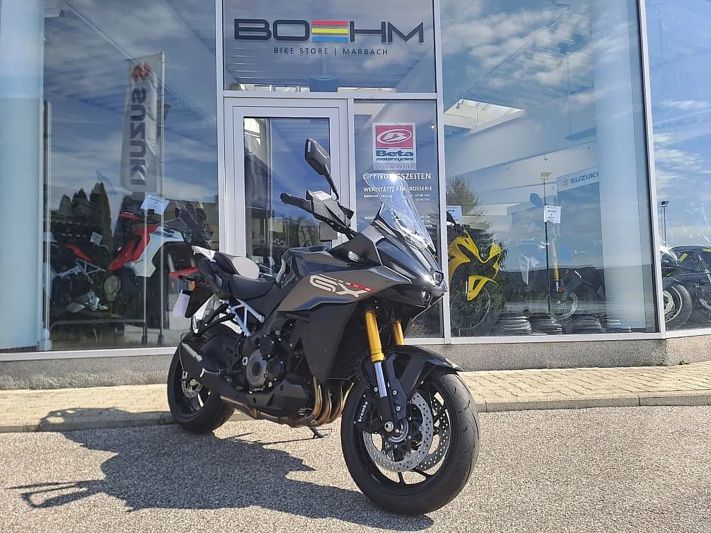 Suzuki GSX-S1000 GX