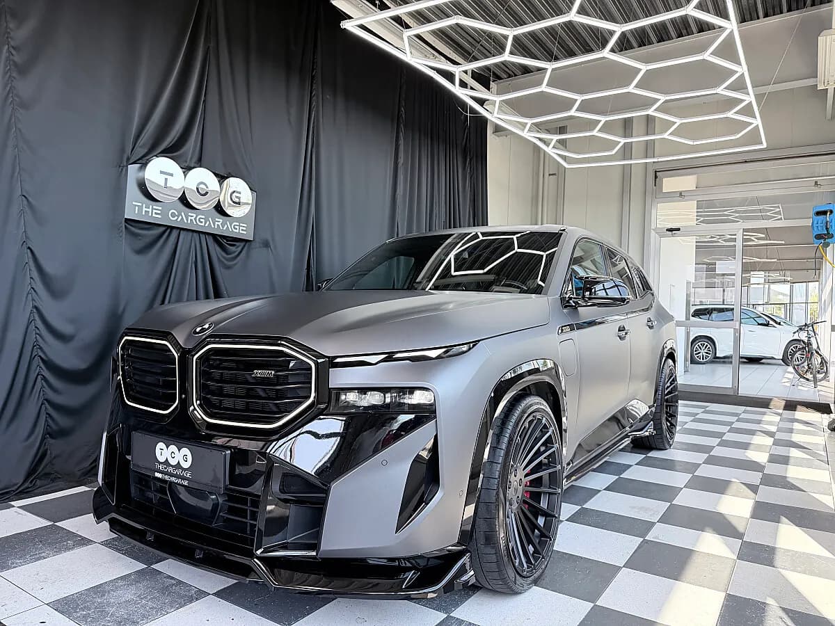 BMW XM