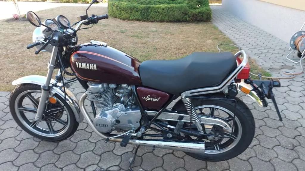 Yamaha XS