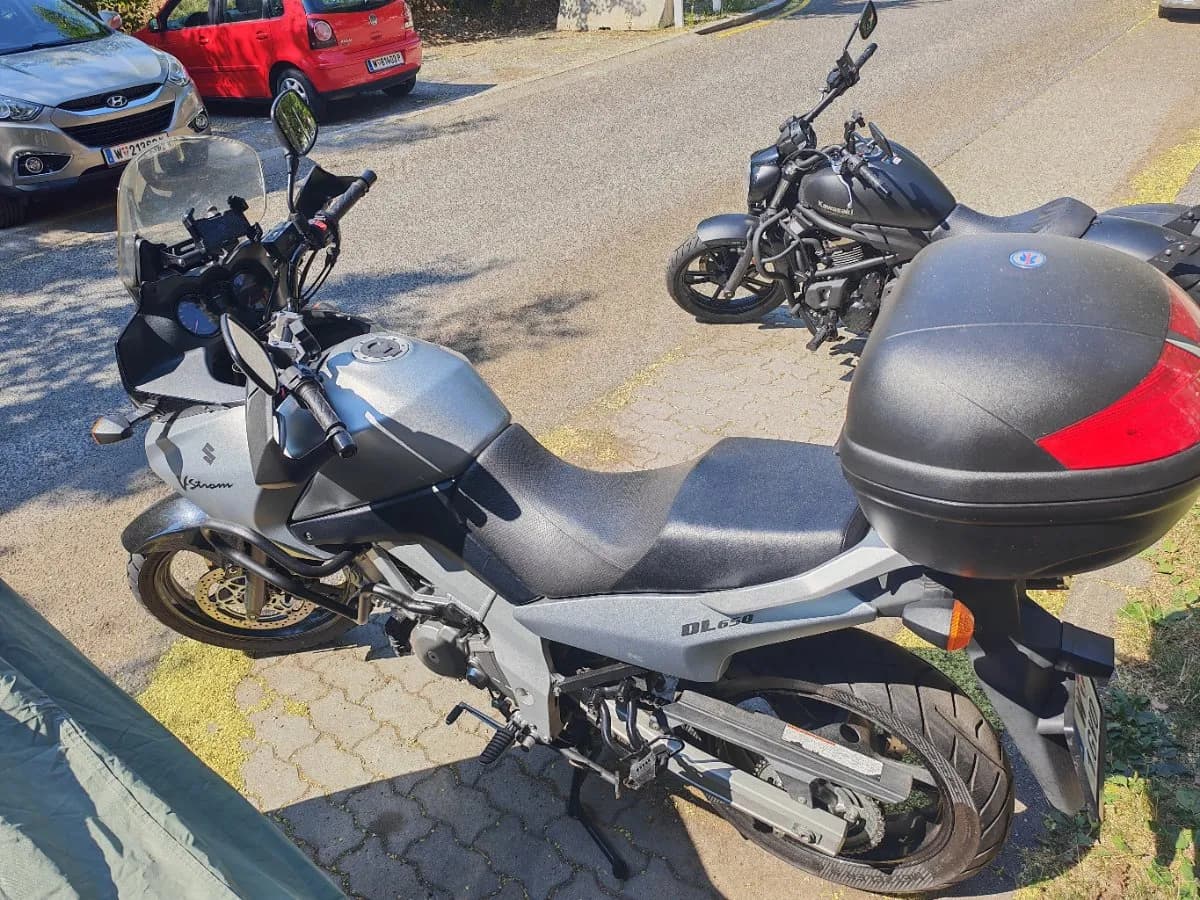 Suzuki V-Strom