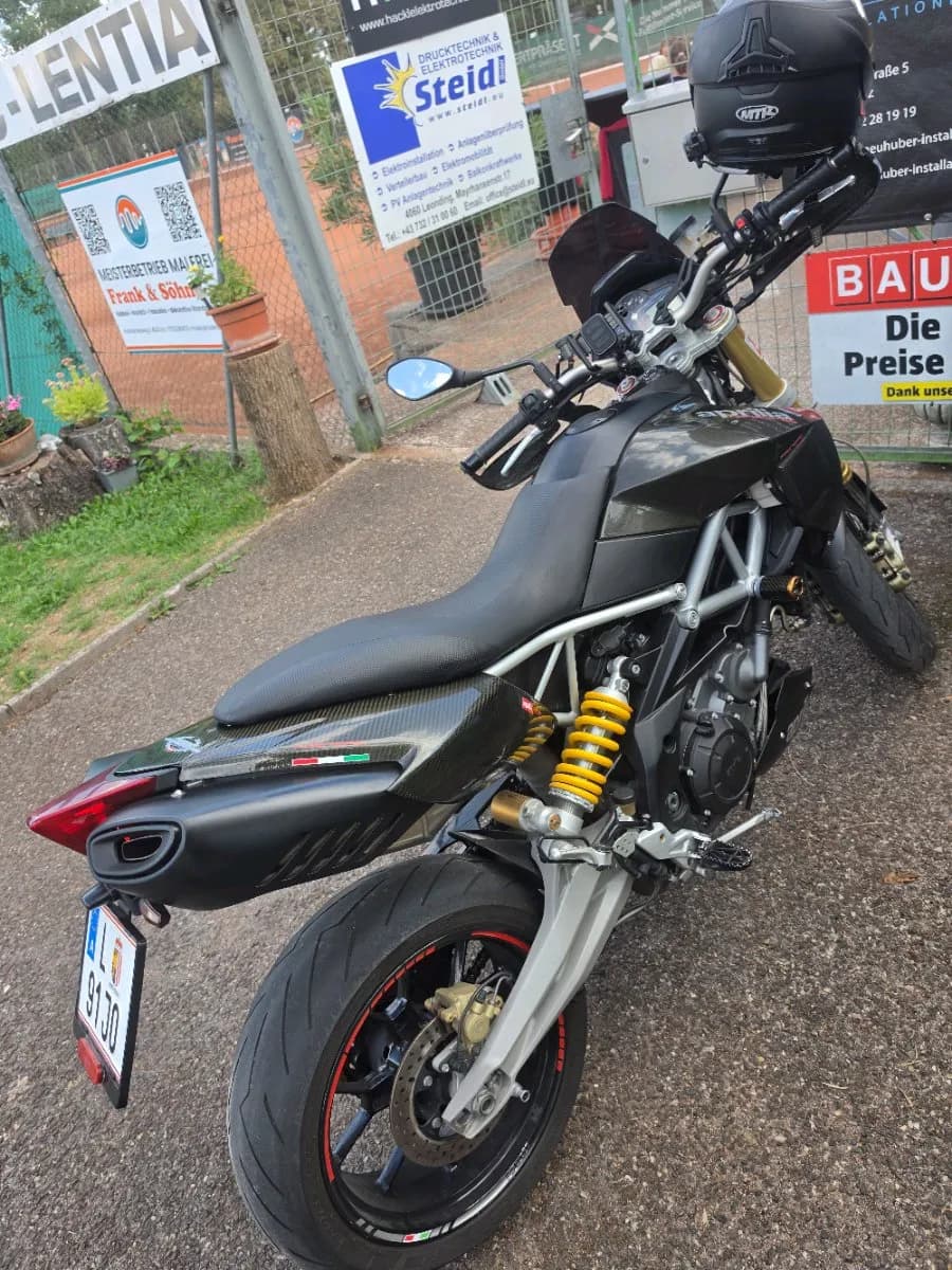 Aprilia Dorsoduro