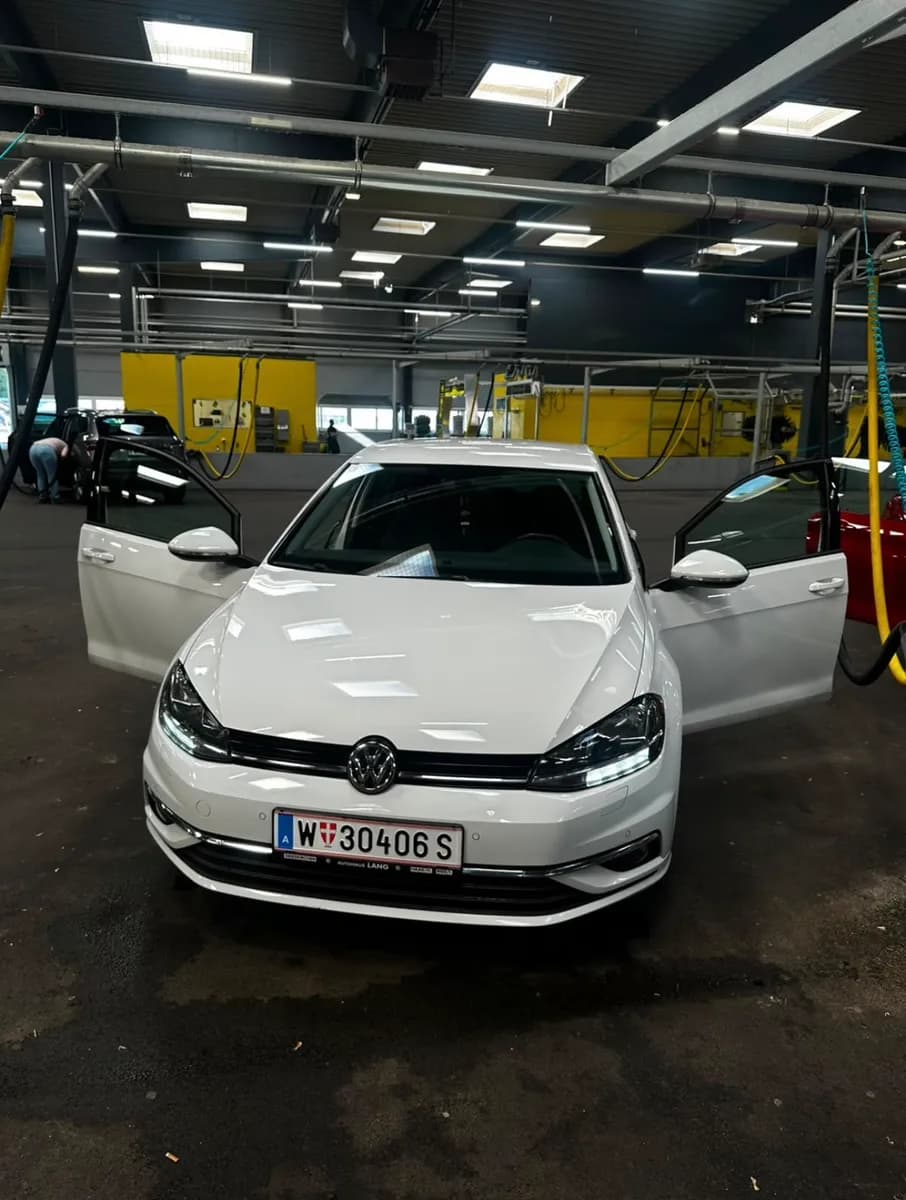 VW Golf