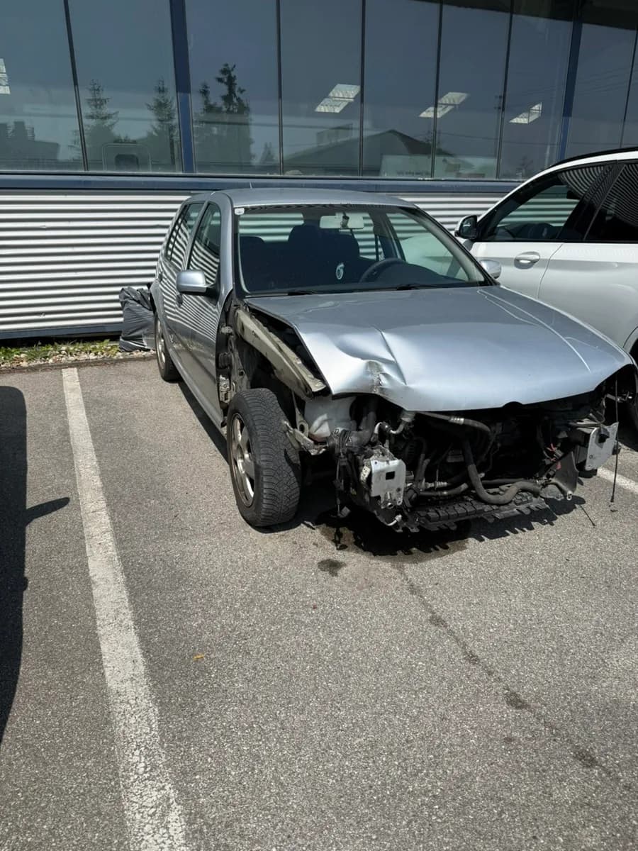 VW Golf