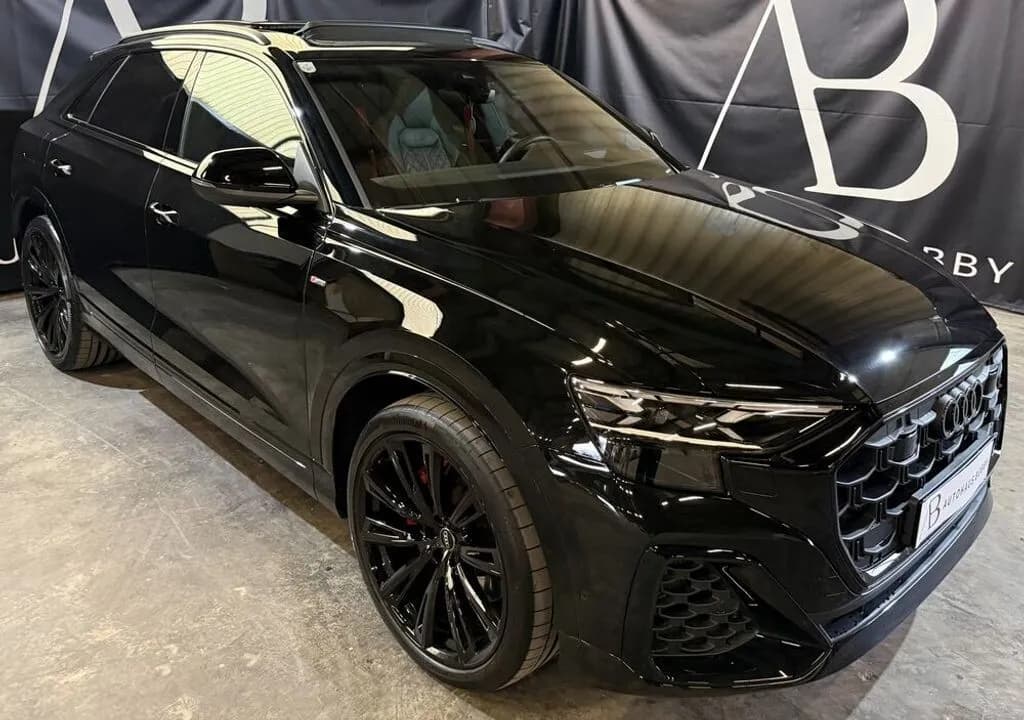 Audi Q8