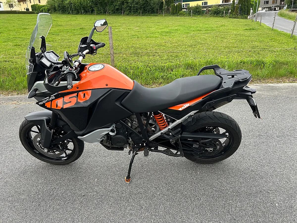 KTM 1050